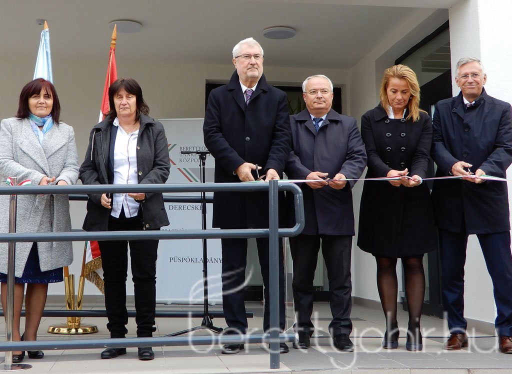 Átadták a zeneiskola új épületét 19